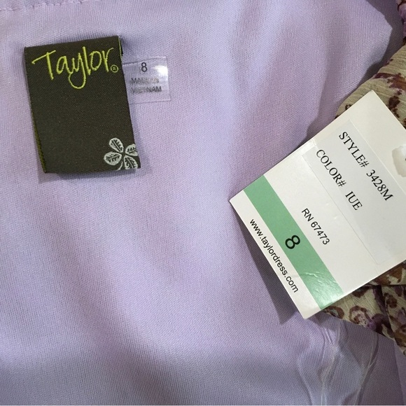 TAYLOR mini dress size 8 Womens Chiffon Floral Purple Ruffle Hem Fit&flare - Picture 6 of 6